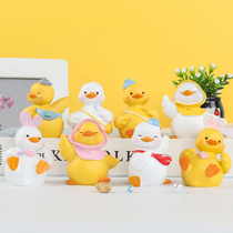 MOMO duck resin ornaments Cute trinkets Girl desk desk Female desk Office creative boys