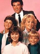 DVD player DVD (growing pains 1-7 season) Mandarin pronunciation 166 episodes 10 discs