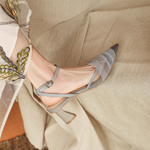 New strong push ~ design sense niche Baotou sandals female fairy wind temperament pointed thick heels