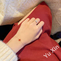 Four-leaf clover bracelet female ins niche design s925 sterling silver high-end single flower mini simple white fritillary silver jewelry
