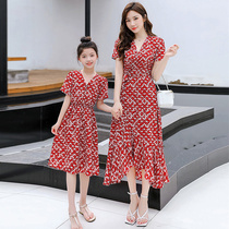  South Koreas special high-end fried street parent-child summer forest mother-daughter dress net red western summer dress long skirt