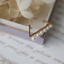 Natural freshwater pearl triangle personality no pierced ears painless ear bone clip 925 silver Japanese jouete the same style