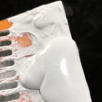 Emery putty paste: pour on the ground with a scraper to push flat and dry can increase the thickness by about 2mm