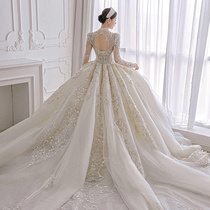 Main wedding dress 2021 new bride luxury heavy industry long sleeve big tail female court wind atmosphere high quality winter
