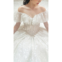 Main wedding dress 2021 new French bride summer word shoulder small man high-end luxury pregnant woman large tail light