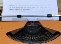 Vintage]OLYMPIA OLYMPIA orange metal shell old English typewriter normal use