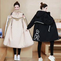 Pregnant women winter Korean version of the loose L autumn and winter coat plus velvet thickening coat jacket long late pregnancy coat