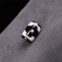 Tibetan natural agate material boutique pulp weathered mansion three-eye celestial beads Tibetan oil-rich three-eye pendant