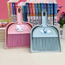 Yingna desktop small broom mini countertop dustpan set broom cute children desktop cleaning brush set Cartoon