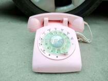 (Yaolan) old-style film and television antique telephone hot sale of the bar shop window props to decorate the nostalgic plus-tray retro