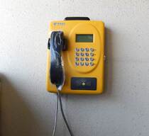 (Yaolan) machinery to display the public telephone public phone of the smart phone old wall-mounted article