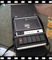 80 s Sanyo tile recorder single card recorder original leather case Bar coffee shop age set props