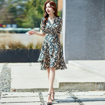 mularsa dress female summer new fashion temperament waist thin V-neck mid-length casual floral skirt