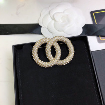 YIFE letter small waist brooch 2021 New Tide suit autumn and winter high-grade clothing accessories corsage pin