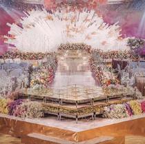 The podium wedding exhibition decorations dance venue glass host photo studio layout catwalk catwalk catwalk catwalk