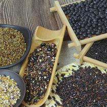 Five Black Porridge Raw Material Miscellaneous Grain Gift Box Coarse Grain Composition Black Wheat Kernel Black Rice Black Bean Black Bitter Buckwheat Cereals 250g * 8 Bags