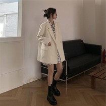 White small suit jacket womens 2021 new spring and autumn Korean version of the British style design sense niche suit top(