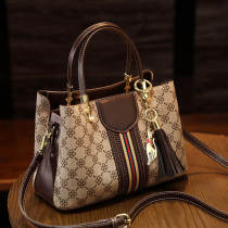France ZAMP famous female package red high-end leather large-capacity handbag fashion printed single shoulder slope bag