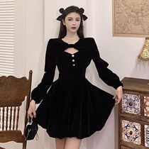 2021 early spring new retro Hepburn style small black dress women long sleeve shawl set skirt dress niche