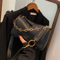 Shanghai Cangqingpu outlets for the Great God recommended official website outlets dismissal one-shoulder cowhide bag 134