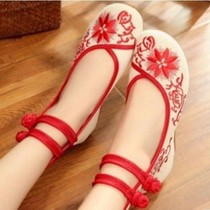 Childrens embroidered shoes ethnic style girls cheongsam ancient clothes Chinese shoes children Bull tendons dance shoes