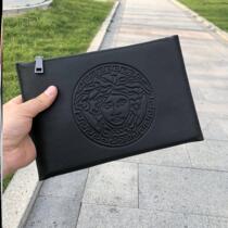 Light Extravagant Family Handbags Mens New Leather Mens Hands Baotou Layer Bull Leather Hand Grip Letter Enveloping Youth Casual Handout Bag