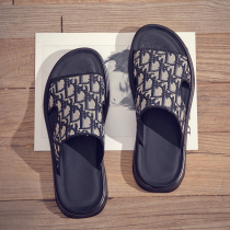 Outdoor slippers men summer wear trend personality sandals non-slip soft soles outdoor men sic slippers xz