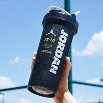 Protein powder shaker Mixing cup Manual gym milkshake Plastic water movement Portable ultra-large capacity scale