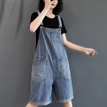 Large size bib pants womens loose Korean version of the 2021 summer new high waist thin suspender jumpsuit wide leg shorts