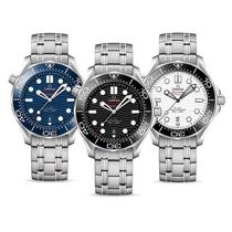 Dubai overseas warehouse spot Hong Kong brand discount duty-free shop automatic mechanical belt steel diving wrist strap