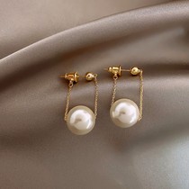 Yi Jiangnan ~ beautiful ancient style ~ elegant temperament fashion pearl earrings female 2021 new niche advanced ear decoration