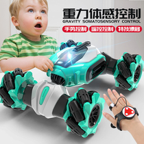 Large gesture sensing deformation remote control car remote control car four-wheel drive off-road vehicle torsion car children toy car boy
