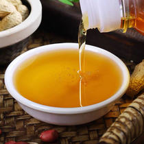 Peanut oil self-pressed peanut oil workshop Peking University cold-pressed peanut oil first class