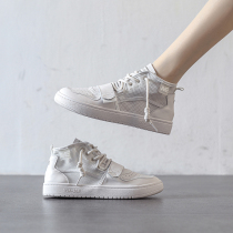 My White Moonlight -- SICILIY -- ten thousand people planting grass recommend a new web face high help little white shoes