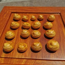 Huiya Fasting Bamboo Root Engraving Boutique Chen Voyage Monarch this work mini gold toad with a hand in hand to put together a piece of art