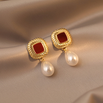 Retro Long Pearl Temperament Style Red Square Geometric Earrings Earrings Woman Mosquito Coil Dish Without Earhole Ear Clip