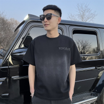 In the spring and summer of 2023 the old half - cut cuff trend men and couples short sleeve net red and round - collar T - shirt