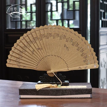 蘇州檀香　扇子 ㉛【美品】高級中国蘇州檀香扇 白檀 3本まとめ売り 透かし彫り