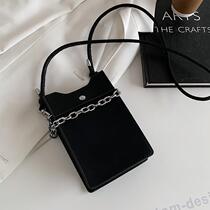 Net red bag women 2021 summer New Tide fashion chain small square bag versatile niche design crossbody mobile phone bag