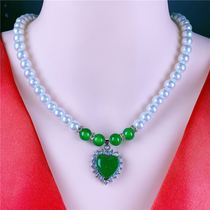 Korean version of imitation pearl necklace female summer mother collarbone short neckband pearl necklace to send personality simple cheongsam jewelry