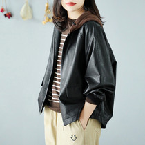 European leather jacket women 2021 new spring and autumn fashion Korean version of stitching hooded loose baseball jacket py