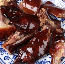 Xiaolin Amoy Smoked Pig Foot Whole Sichuan Leshan Qianwei Farmhouse Firewood Smoked Whole Root About 1000 grams