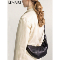 Lemaire French niche design sheepskin high texture can be praised Crow horn bag female leather crossbody dumpling bag