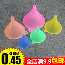 Funnel plastic small large caliber mini household triangle oil funnel fine mouth micro thick kitchen small funnel