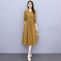 Four season Green womens new Hangzhou 2021 autumn air waist cotton linen dress age age long sleeve skirt