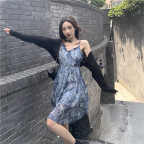 Sweet and spicy ~ early autumn thin sweater foreign oil painting floral suspender skirt a dress female two-piece dress