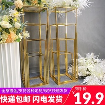 Wedding props Wrought iron golden square frame Wedding welcome area Floral scene arrangement Flower rack geometric road guide