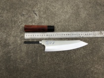 Wire cutting processing C05 fish head knife left hand large concave grinding unilateral CNC flat grinding thin embryo thickness of about 3mm
