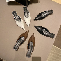 Recommended 2022 spring and summer new half drag woman outside wearing fashion 100 Lapped Folds Pointed Low Heel trailers