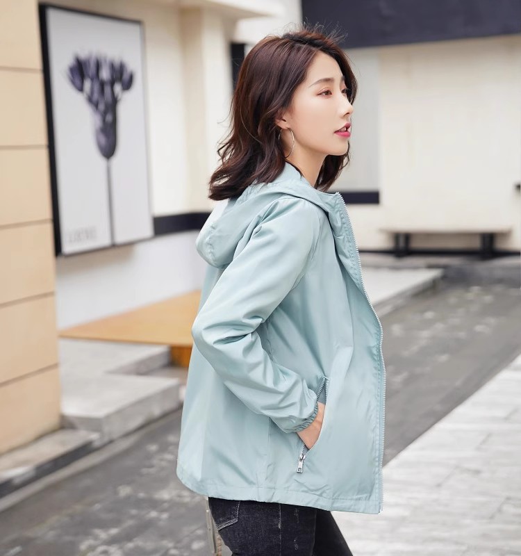 Spring and Autumn Coat Women's 2023 Short Outdoor Casual Loose Versatile Jacket Thin Long Sleeve Korean Version Small Fragrance Top